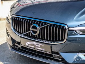 2021 VOLVO XC60 T-6 INSCRIPTION EXPRESSION - Image 3