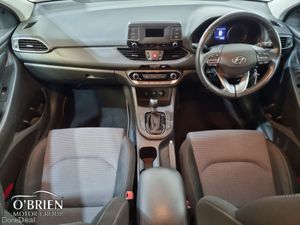 Hyundai i30 Diesel Deluxe Auto Touring - Image 2