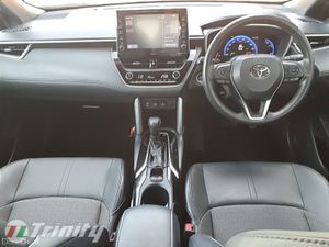 Toyota Corolla Cross ** LOW MILEAGE ** STUNNING SP - Image 2