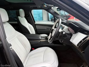 Land Rover Range Rover SE / Low Mileage / Factory - Image 3