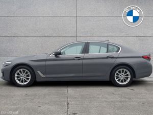 BMW 5-Series 520d SE Saloon - Image 3