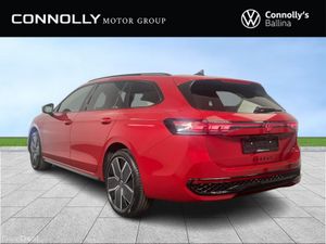 Volkswagen Passat R LINE 1.5 TSI PHEV 204bhp *In S - Image 4