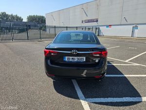 Toyota Avensis 1.6 D4D, BUSINESS EDITION, LOW MILE - Image 4