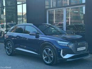 Audi Q4 e-tron S LINE - Image 3
