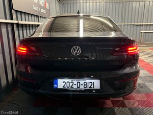 2020 202 Volkswagen Arteon  2.0 Manual Diesel - Image 2
