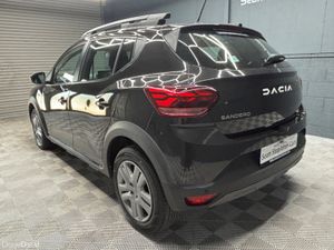 Dacia Sandero STEPWAY EXPRESSION TCE 90 NBI - Image 4