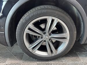 Volkswagen Tiguan A7 R-LINE 2.0 TDI MANUAL 6SPEED - Image 2
