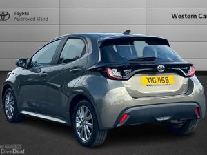 Toyota Yaris 1.5 VVT-h Icon E-CVT Euro 6 (s/s) 5dr - Image 4