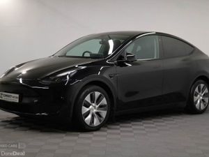 Tesla Model Y HATCHBACK - Image 3