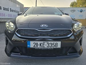 211 Kia Ceed 1.6 GDI PHEV  Plug in Hybrid  SW - Image 2