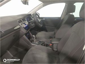 Volkswagen Tiguan Diesel Estate Elegance - Image 3