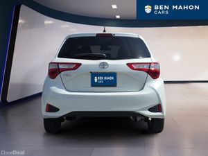 Toyota Yaris Vitz - Image 4