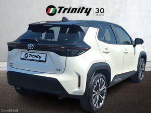 Toyota Yaris Cross ** HYBRID ** LOW KMS ** TRINITY - Image 3