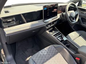 Volkswagen Tiguan R-Line 75+ 1.5EHYB DSG 204HP - Image 2