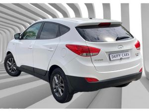 Hyundai ix35 1.7 'CELEBRATION' 4DR - Image 3