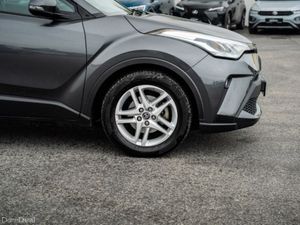 Toyota C-HR ICON - Image 4
