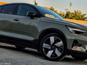 🔥 2022 Volvo C40 Recharge Pro Twin AWD 78KW batte - Image 4