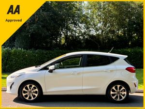 Ford Fiesta 1.1 TITANIUM 2018 *LOW KLMS* - Image 3