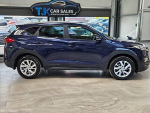 19 HYUNDAI TUCSON LOW KMS - Image 2