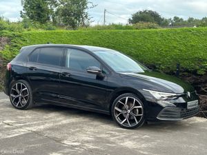 23Volkswagen Golf 1.5 Tsi Life €20995  inc Vrt - Image 3