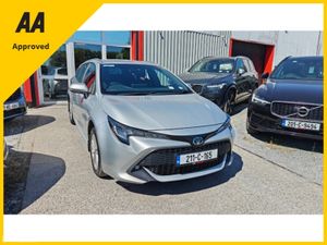 Toyota Corolla HYB 1.8 LUNA TS AUTO 4DR - Image 3
