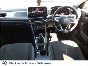 Volkswagen T-Roc 2.0TDI 116BHP STYLE WITH REVIEW C - Image 2