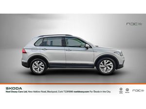 Volkswagen Tiguan LIFE 2.0 TDI 122 BHP- AS NEW- VW - Image 4