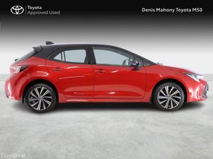 Toyota Corolla Luna Sport Hybrid Hatchback - Image 3