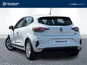 Renault Clio Evolution Hybrid 145 Auto - Image 3