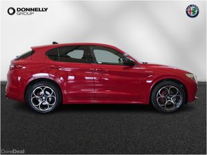 Alfa Romeo Stelvio Estate Veloce - Image 4
