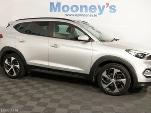 Hyundai Tucson PREMIUM SE TOP SPEC 1.7L DIESEL SUV - Image 3