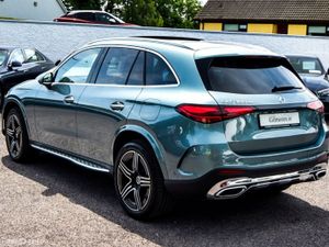 Mercedes-Benz GLC 300de AMG Premium Pan Roof 328bh - Image 4