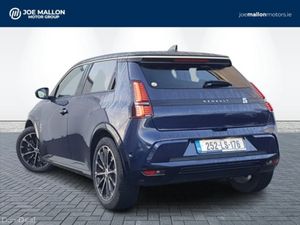 Renault 5 E-Tech EV52kw 150hp Iconic - Image 2