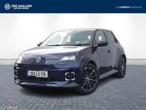 Renault 5 E-Tech EV52kw 150hp Iconic - Image 3