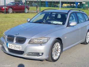 BMW 3-Series 2010 - Image 2