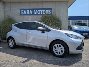 Toyota Aqua X AUTOMATIC HYBRID 1.5 PETROL //REVERS - Image 3