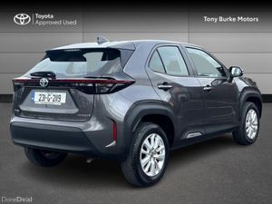 Toyota Yaris Cross - Luna - 1.5 Hybrid - Automatic - Image 2