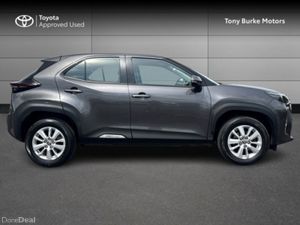 Toyota Yaris Cross - Luna - 1.5 Hybrid - Automatic - Image 3