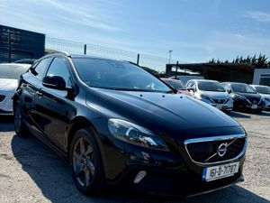 VOLVO V40 2016 2.0, DIESEL D4 CROSS COUNTRY - Image 3