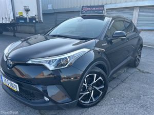2017 Toyota C-HR G Package - Image 2