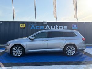 Volkswagen Passat HIGHLINE PREMIUM - 2.0L DIESEL - - Image 4