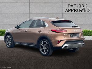 Kia XCeed Hatchback 3 - Image 2