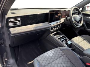 Volkswagen Tiguan R-LINE 1.5EHYB DSG 204HP - Image 3