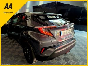 🔥2019 Toyota C-HR🔥(HYBRID+6 Month Warranty) - Image 4