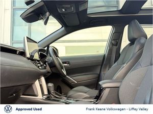 Toyota Corolla Cross SOL HYBRID 1.8  *SILVER* *PAN - Image 4