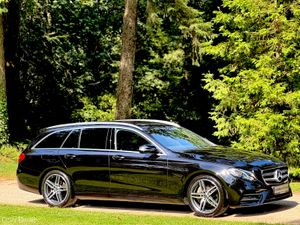 E220 AMG LINE ESTATE * LOW KMS * - Image 4