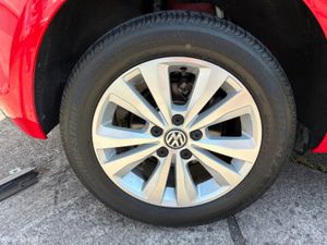 Volkswagen Golf 1.2 petrol automatic Highline - Image 3