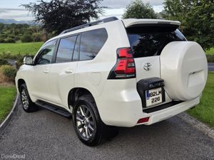 Toyota Land Cruiser 2018 prado 7 seater - Image 2
