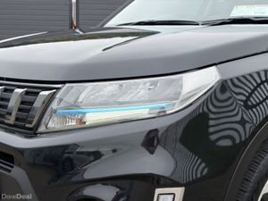 Suzuki Vitara 1.4 BOOSTERJET HYBRID S SZ5 AT 5 - Image 3