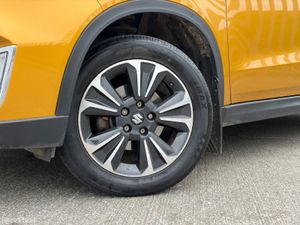 Suzuki Vitara 1.5 S1-HEV SZ5 AGS 5DR - Image 4